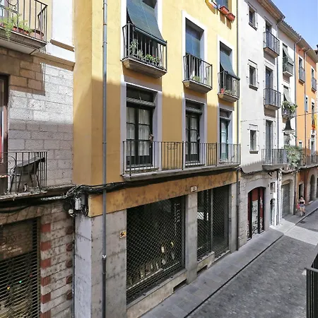 Sant Feliu * خيرونا